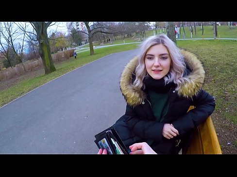 ❤️ Para için bir yabancının sıcak boşalmasını yutar - parkta Eva Elfie tarafından oral seks ❤️❌ Sikiş videosu pornoda tr.sex-porntube.ru ❌️